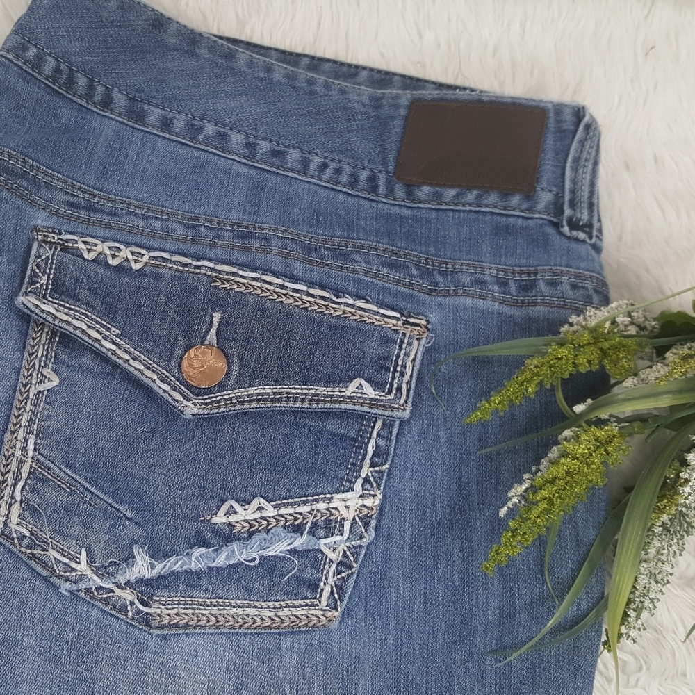Maurices 26 reg jeans